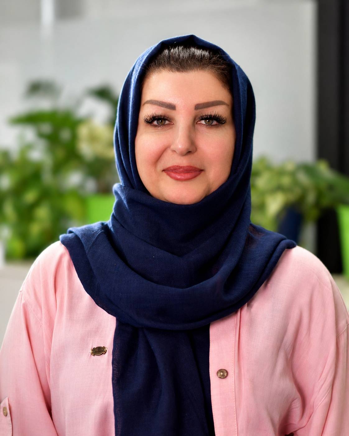 نفیسه مدبر فرزام